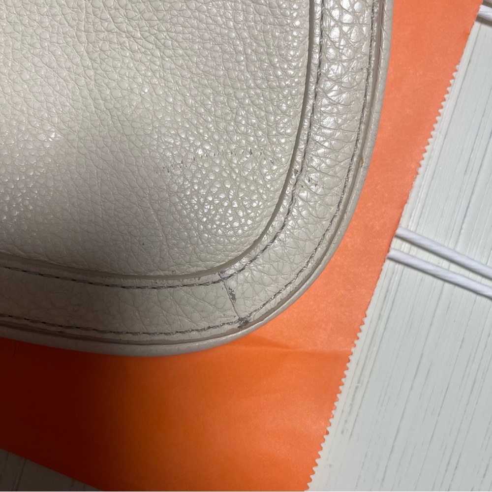 Tory Burch Logo Clutch - Picture 7 of 8